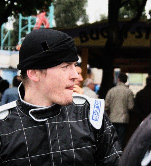 filmemacher fitz van thom bei der recherche